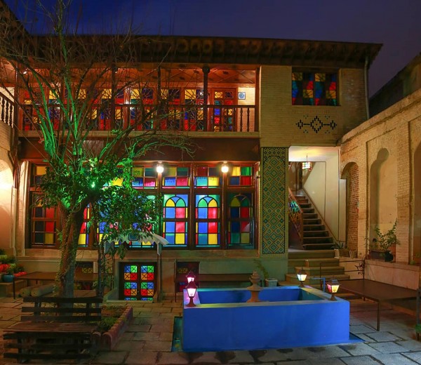 Niayesh Hotels